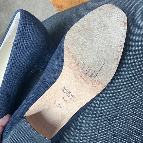 Etienne Aigner Navy Blue Block Heel Shoes - Picture 8 of 9